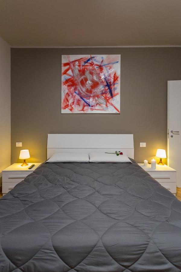 Hh Hermoso Housing Aparthotel Alessandria